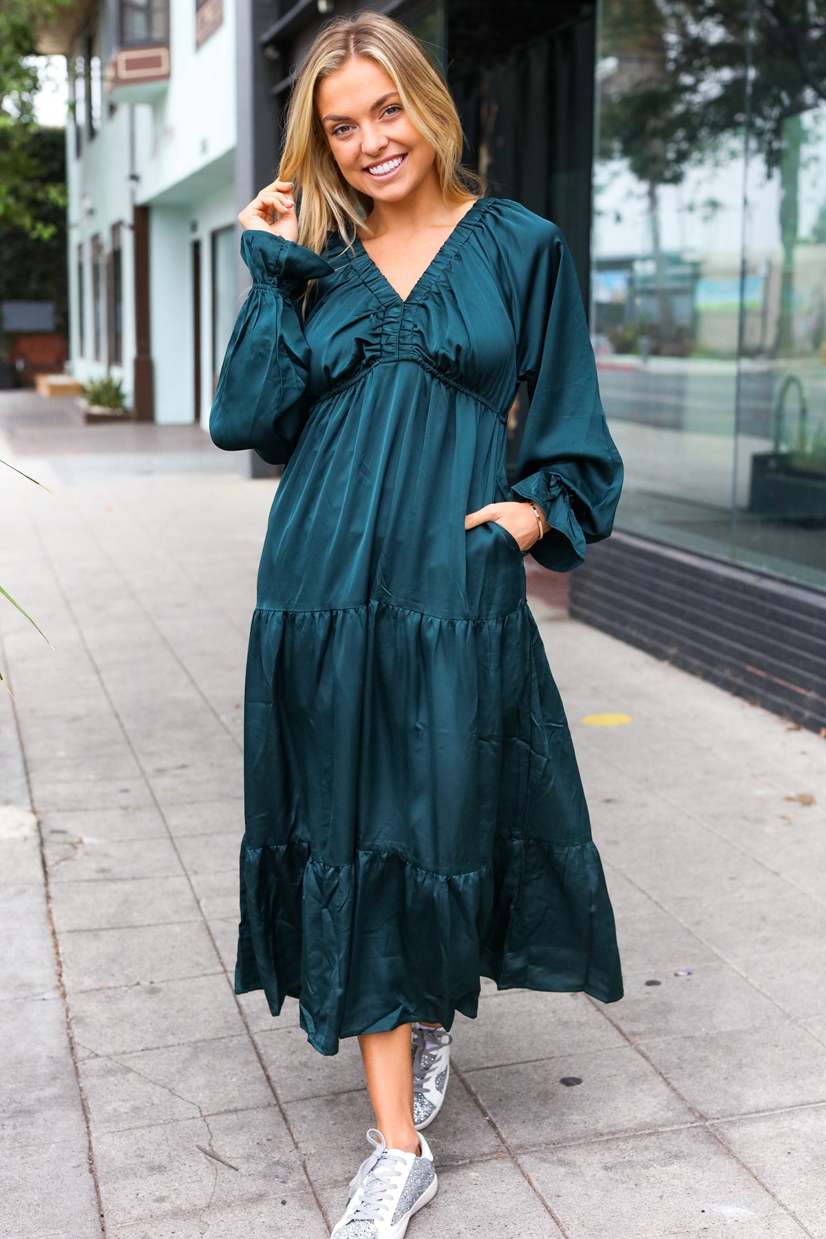 Elegant Hunter Green Elastic V Neck Tiered Satin Maxi Dress