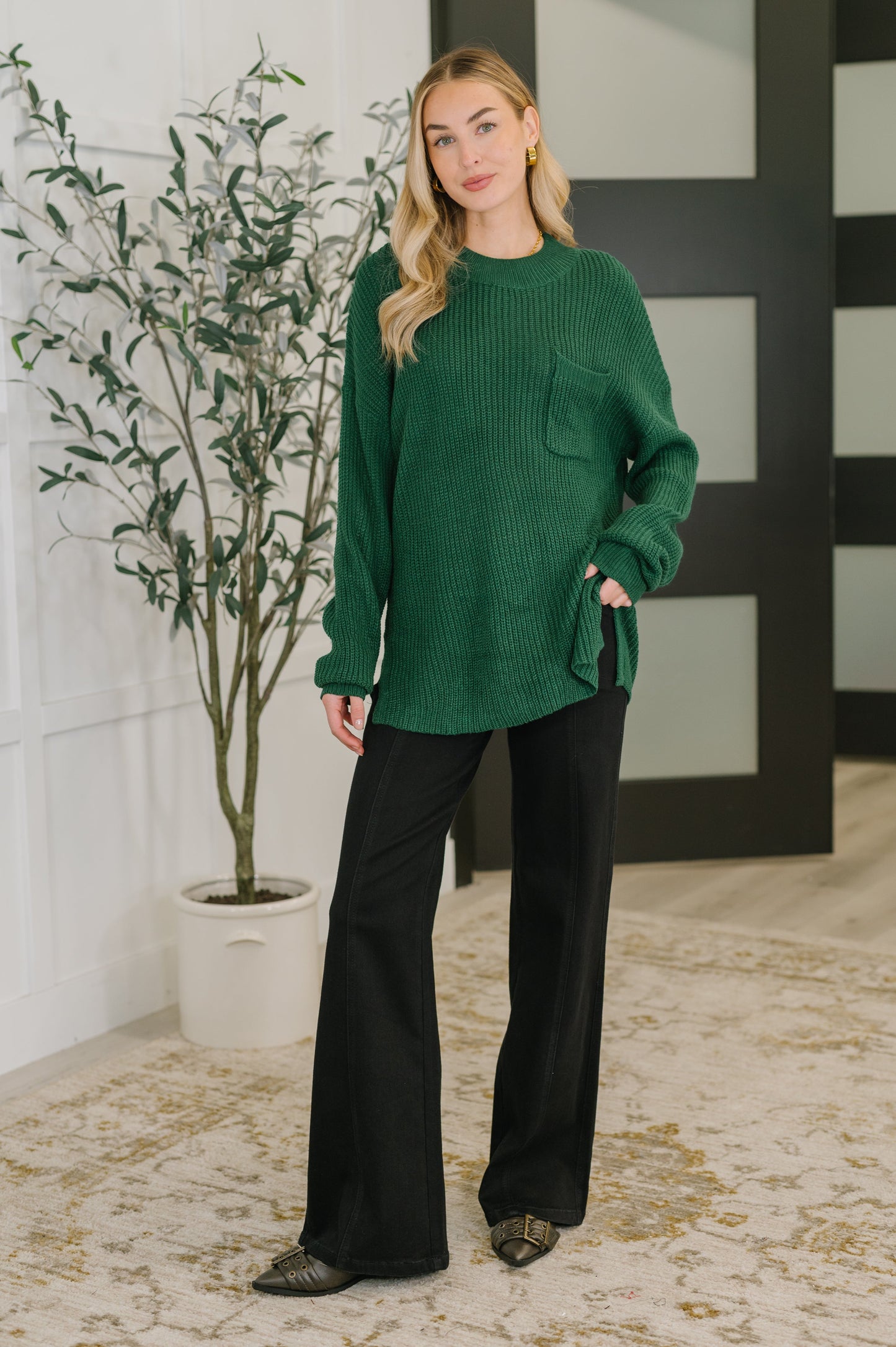 Quick Nap Textured Pullover in Hunter Green